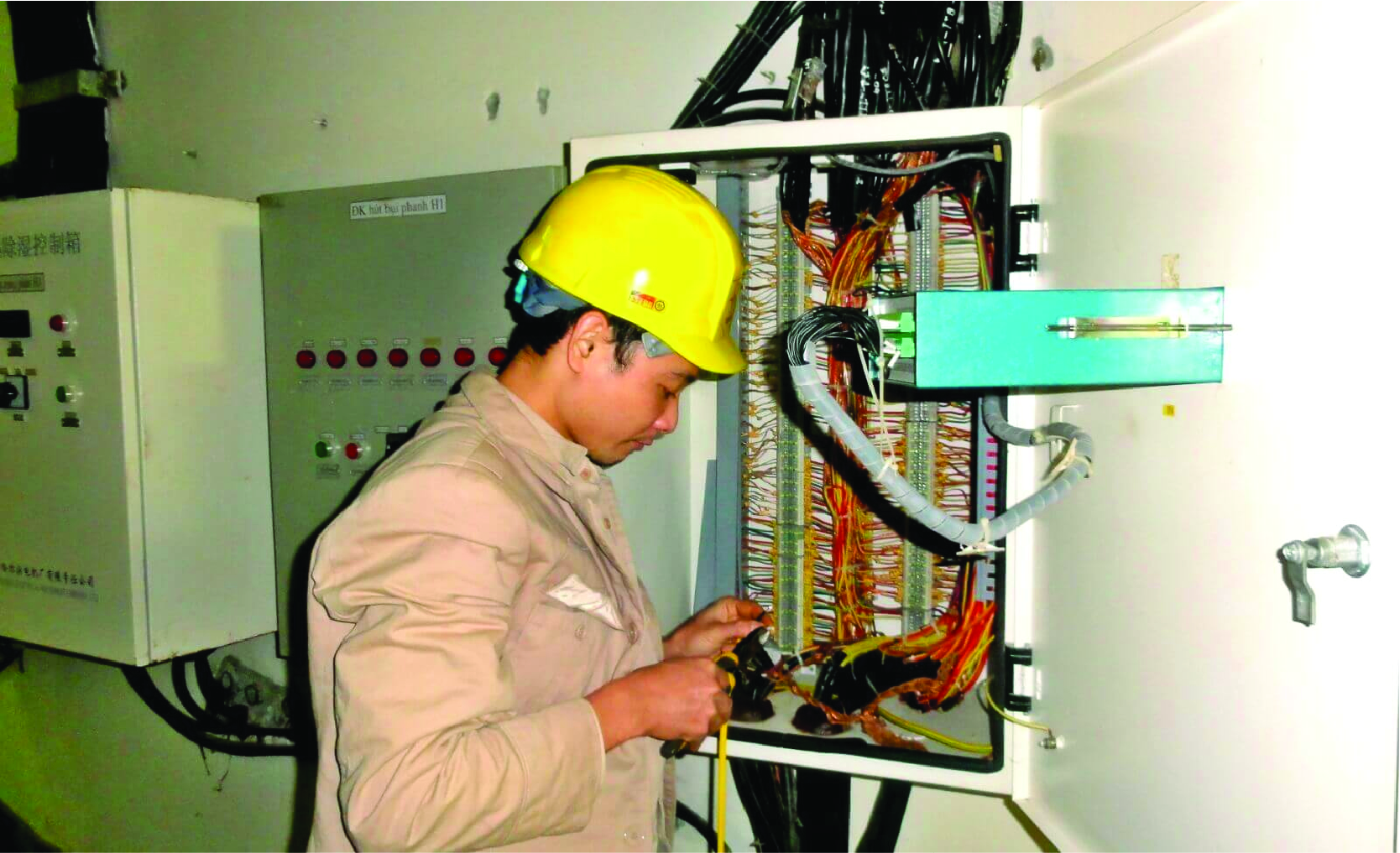 Khách hàng  lựa chọn dịch vụ